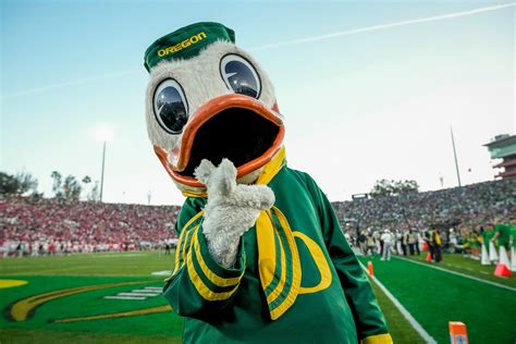 Oregon Football 2026 Transfer Portal Tracker