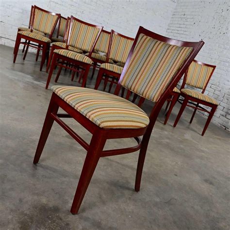 Early 21st Century Modern Grand Rapids Chair Co Variations Coll Dining ...