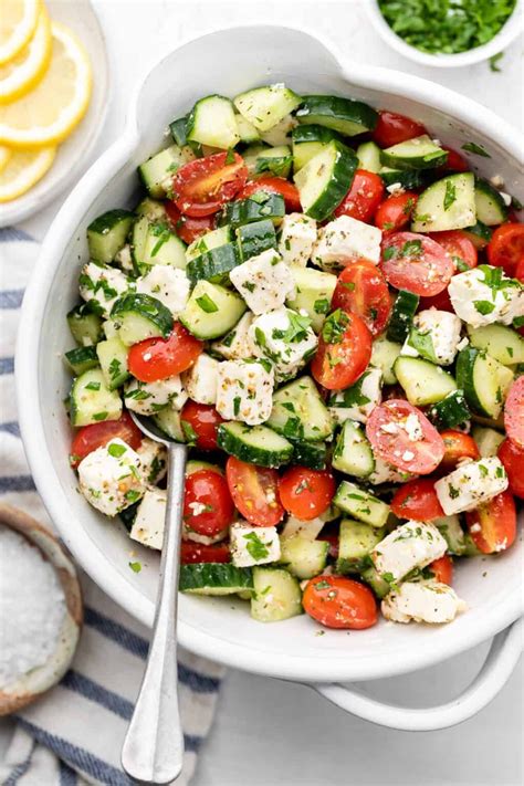 Simple tomato feta cucumber salad – Artofit