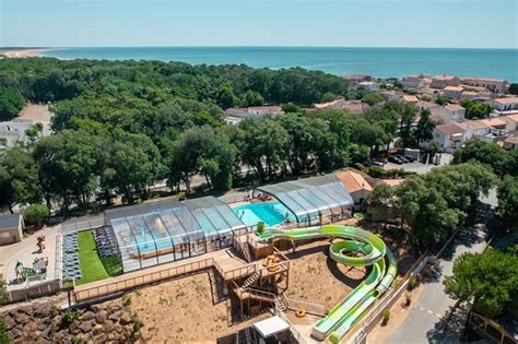 CAMPING LE PETIT ROCHER (Longeville-sur-mer, Vendee, France ...