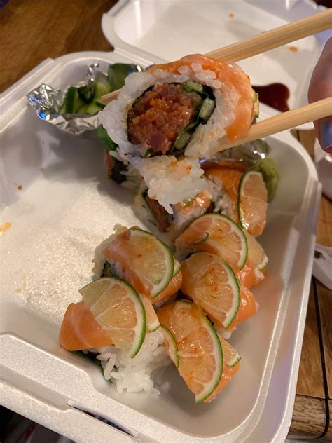 Spanish roll. First time I’ve had sushi in months!! - Dining and Cooking