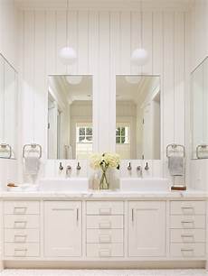 white cabinets in bathroom white bathroom cabinets houzz white cabinets in bathroom white bathroom cabinets houzz