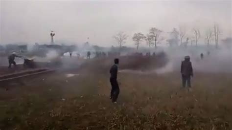 河南开发商与村民群体斗殴 场面火爆