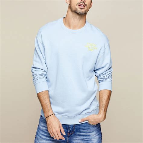 Callahan Sweater // Blue | Long sleeve tshirt men, Blue sweaters, Men's ...