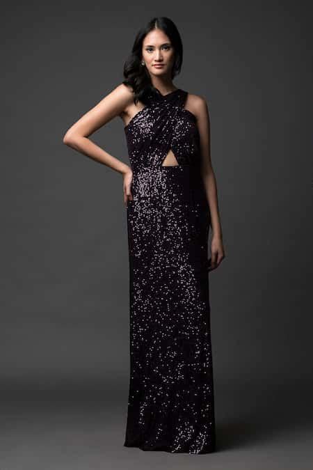 Pooja Peshoria | Designer Sarees, Gowns, Lehengas | Aza Fashions