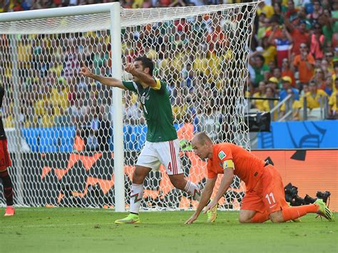 Netherlands vs Mexico World Cup 2014: Arjen Robben says sorry for ...