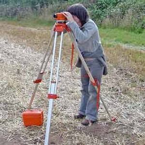 Dumpy Levels Calculations 的图像结果