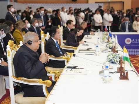 VP Dhankhar highlights importance of EAS mechanism in promoting 'free ...