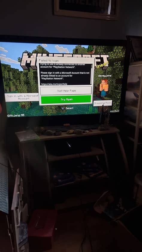 can someone help [bedrock] im trying to log into my Microsoft account on the ps4 i first logged ...
