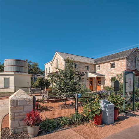 Schaetter Funeral Home | Fredericksburg TX