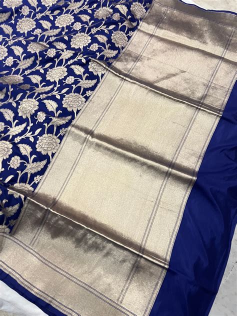 Navy Blue Pure Banarasi Handloom Katan Silk Saree - Aura Benaras