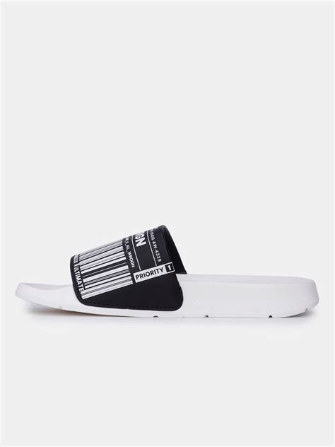 Shop Sliders for Men Online in India | Slides for Men | Wrogn
