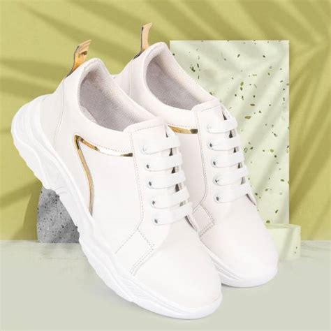 Longwalk Footwear - Buy Longwalk Footwear Online at Best Prices in ...