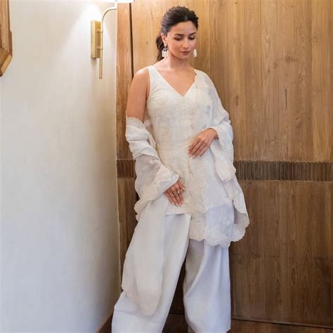 Women's Fashion Trends - All Trends from Western, Ethnic and Street ...