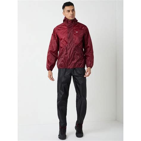 Buy Wildcraft Men Red Solid Rain Jacket with Pant (Set of 2) Online