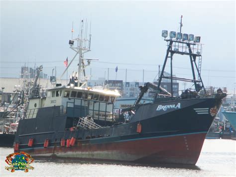 F/V Cornelia Marie, Northwestern, Wizard, Brenna A, Fremont Mischief ...