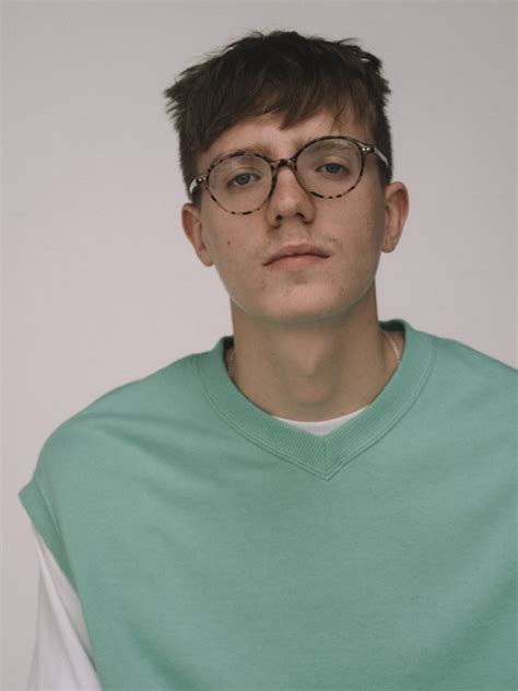 SOPHNET.とuniform experiment の2024 SSルックが公開