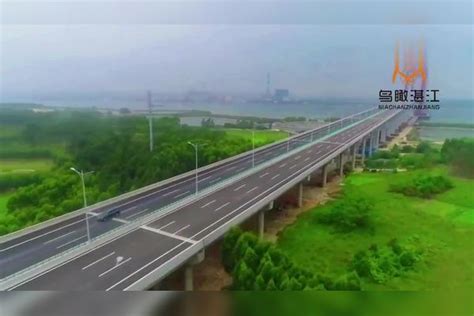湛江调顺跨海大桥一期工程预制箱梁全部架设完成