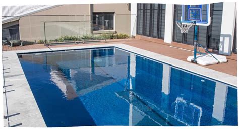 Compass Pool Installation 的图像结果