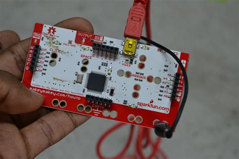 Como Simular Un Bongo Con Makey Makey : 4 Steps - Instructables