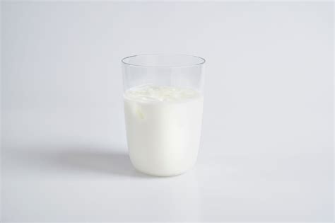 How Much Milk Should I Drink Each Day? | Bartlett Farms