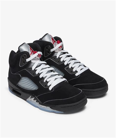 Jordan Air Jordan 5 Retro OG "Black Metallic Reimagined" in Black | SVD