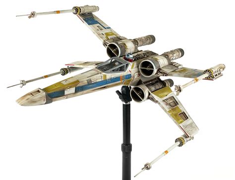 At Auction: Star Wars, STAR WARS EXPANDED UNIVERSE REBEL T-65 X-WING "BLUE 7" STUDIO SCALE - Scale X Logo