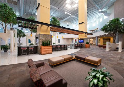 Netpark, 5701 East Hillsborough Avenue, Tampa, FL, 33610