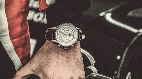 Dogfight is probably the coolest watchmaker right now | GQ India | Look ...