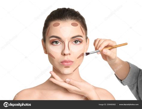 Face Contouring Tutorial Makeup Chin 的图像结果