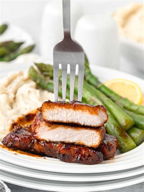 Honey Glazed Pork Chops - Quiche My Grits