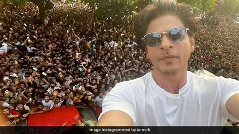 बॉलीवुड बरसाने लगा साउथ की फिल्मों पर प्यार, 'किंग ऑफ कोठा' का ट्रेलर ...