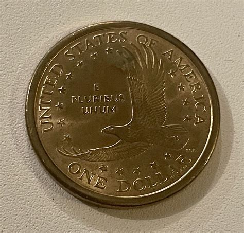 US ONE DOLLAR 2000 SACAGAWEA LIBERTY COIN. United States Of America ...