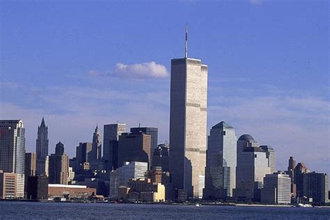 9/11 Anniversary: Pop Stars Tweet in Memory of Those Lost