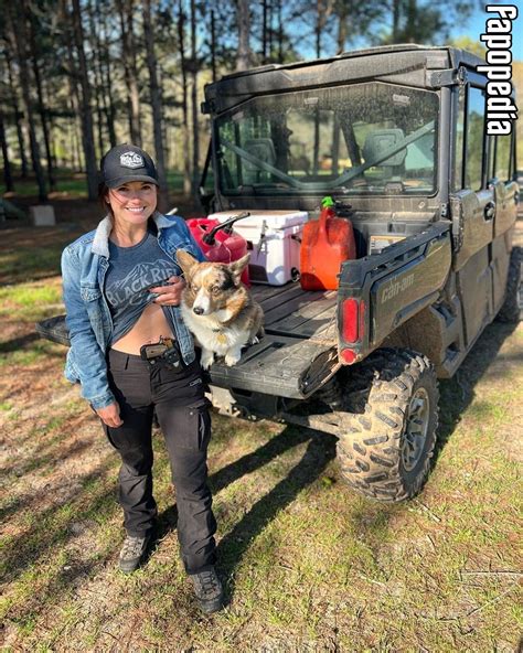 Hannah Barron Nude Leaks - Photo #1602915 - Fapopedia