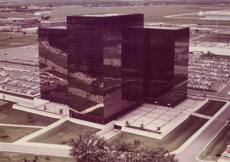 August's History Friday: Control Data - Kraus-Anderson