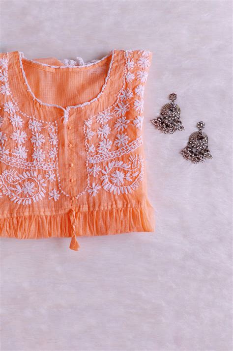 Home page – Noor Chikankari