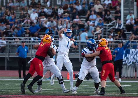 Mission Viejo football’s defense dominates in win over Santa Margarita ...