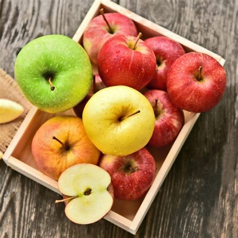 25 Common Types of Apples (Different Varieties) - Insanely Good