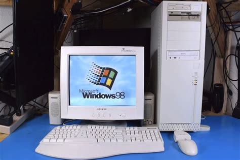 Windows 98 Gaming Computer 的图像结果