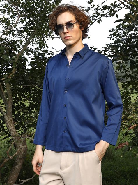 ₹899 | Campus Sutra men Admiral Blue Satin Oversized Shirt - Campussutra