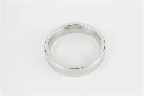 Metal Gasket - RX type Ring Joint Gasket Trader - Wholesaler ...