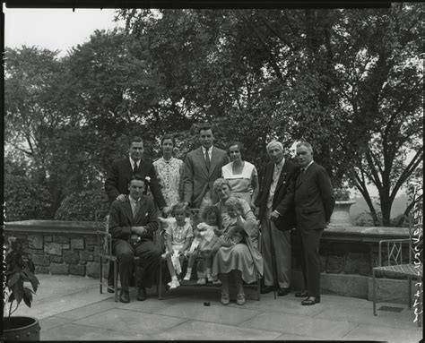 Group portrait of John D. Rockefeller Sr.’s family – History Alive ...