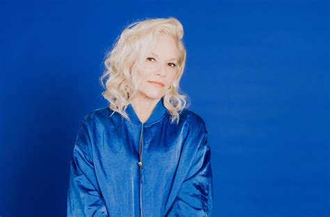 INA MÜLLER Neue Folgen von „Inas Nacht" und Doku-Portrait zum 60 ...