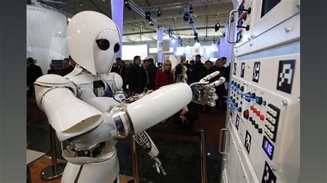 Collaborative Robotics: Amazon's Vision for a Human-Centric Future ...