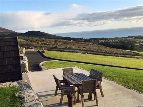 CARRICK LITTLE GLAMPING (Annalong) - Lodge Reviews & Photos - Tripadvisor