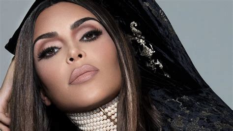 COVERED IN DIAMONDS – Highlighter Game Strong! – TRENDIA