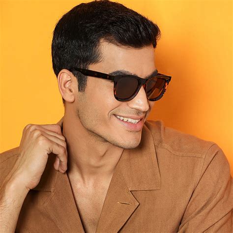 Brown Tortoise Brown Solid Full Rim Wayfarer Vincent Chase Online ...