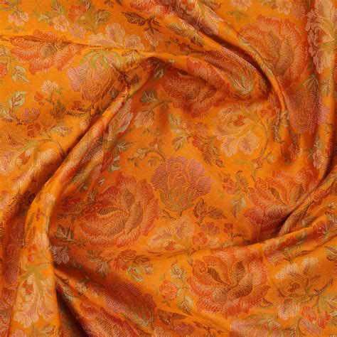 Handloom Banarasi Tanchoi Silk Rose Fabric – Khinkhwab