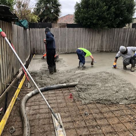 Exposed Aggregate Driveway Price : 2024 Cost Guide